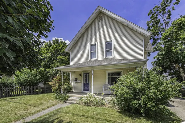 $420,000 | 22 West Ash Street, Three Oaks, MI 49128