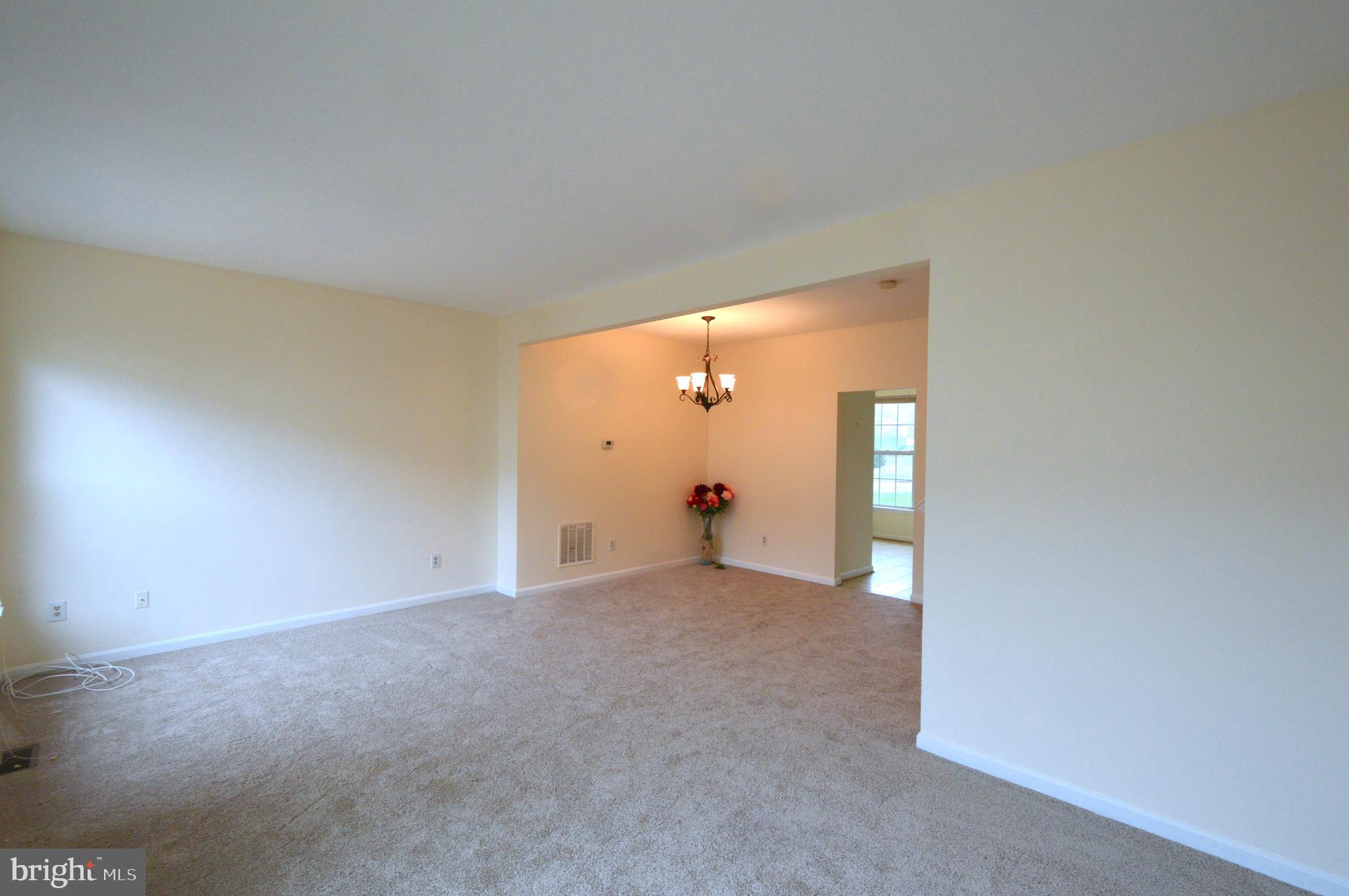 45541 Clear Spring Terrace Sterling, VA 20165 - Photo 2 of 24