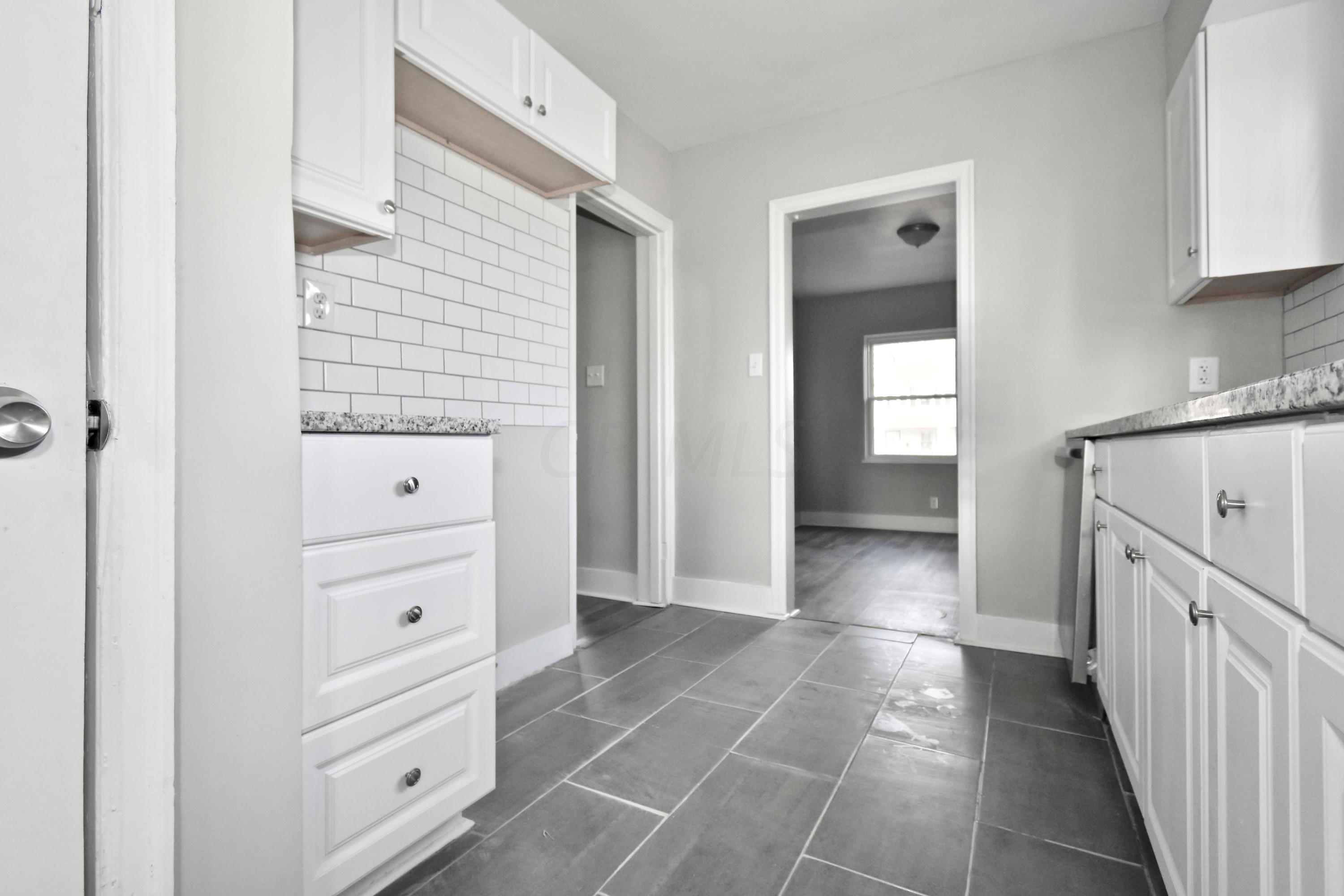 1805 Kent Street Columbus, OH 43205 - Photo 11 of 33