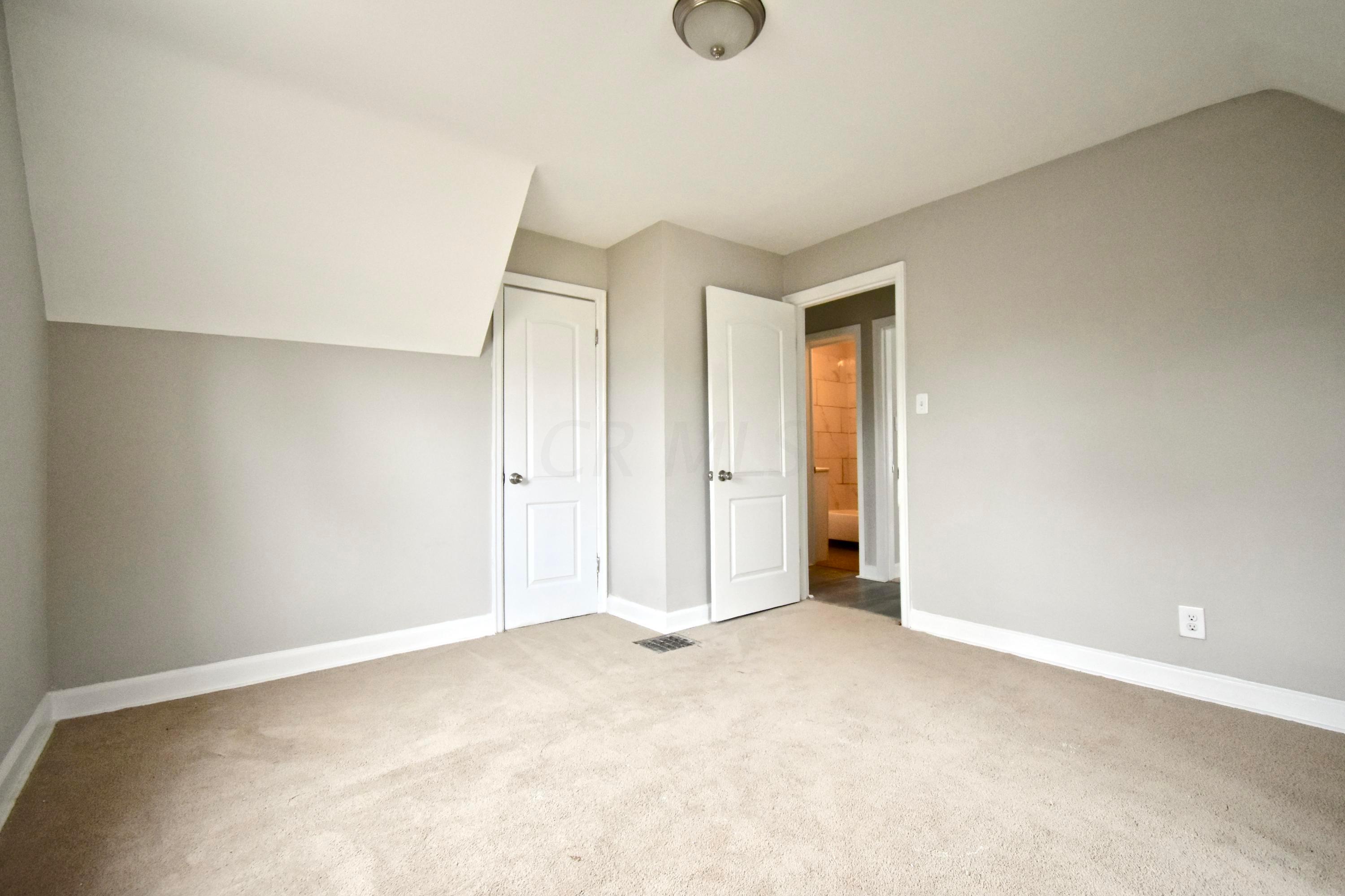 1805 Kent Street Columbus, OH 43205 - Photo 19 of 33