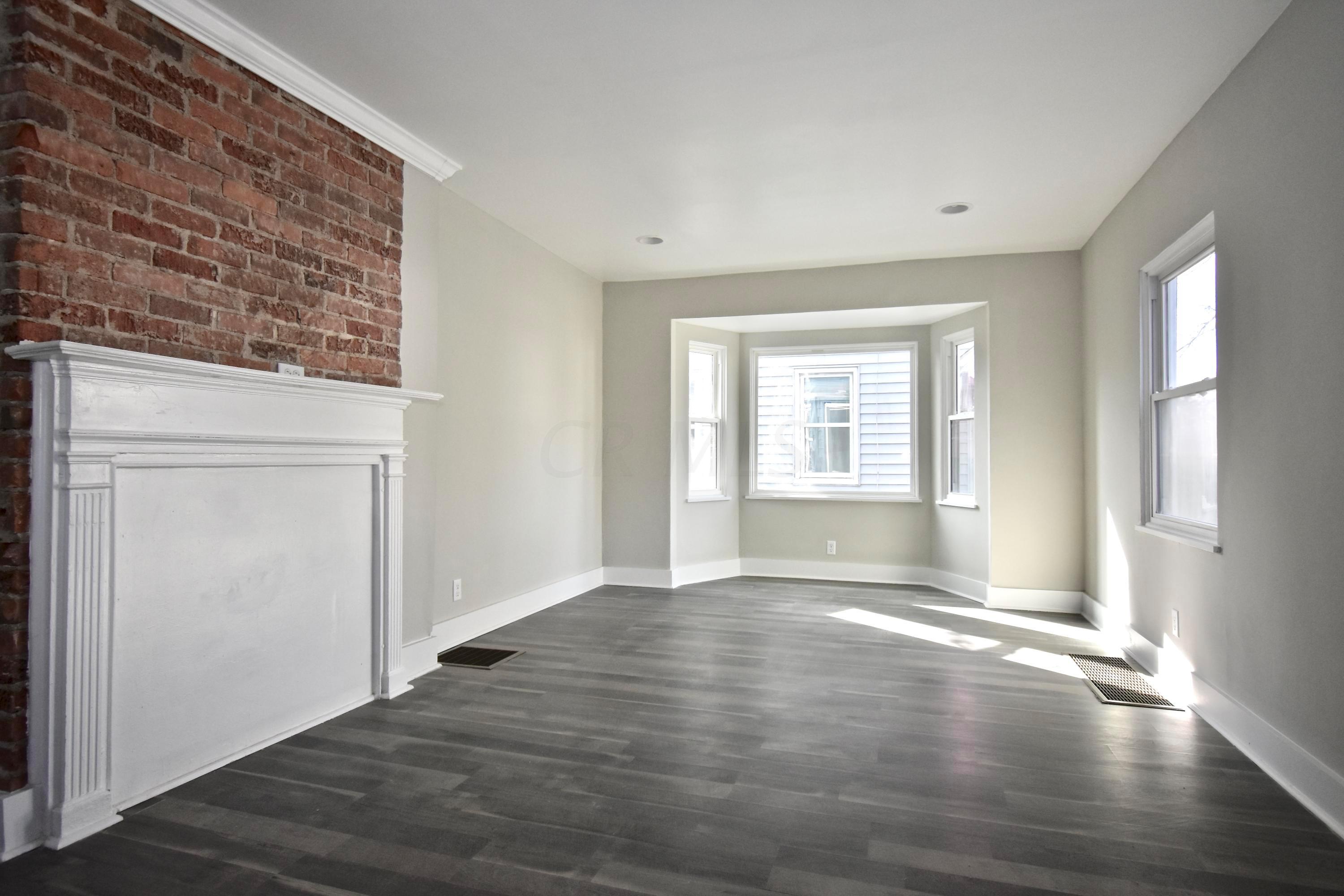 1805 Kent Street Columbus, OH 43205 - Photo 3 of 33
