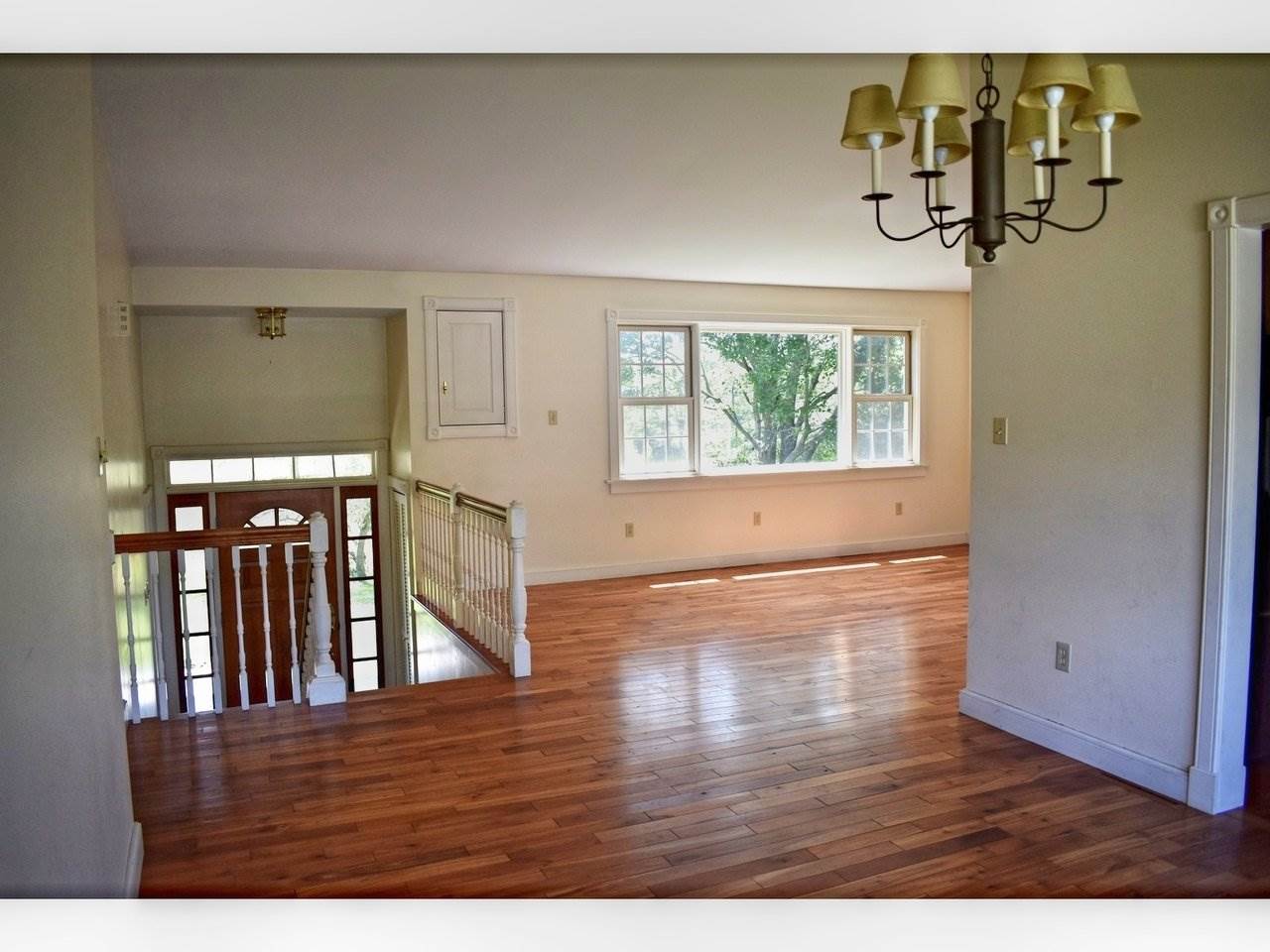 1699 Irish Hill Road Shelburne, VT 05482 - Photo 13 of 37 Gallery Image 13