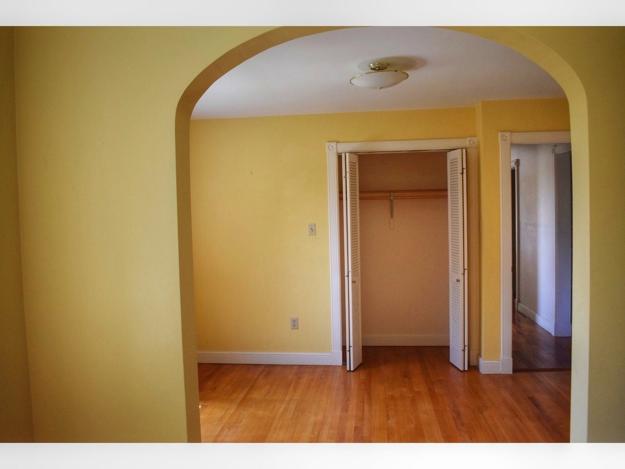 1699 Irish Hill Road Shelburne, VT 05482 - Photo 28 of 37 Gallery Image 28