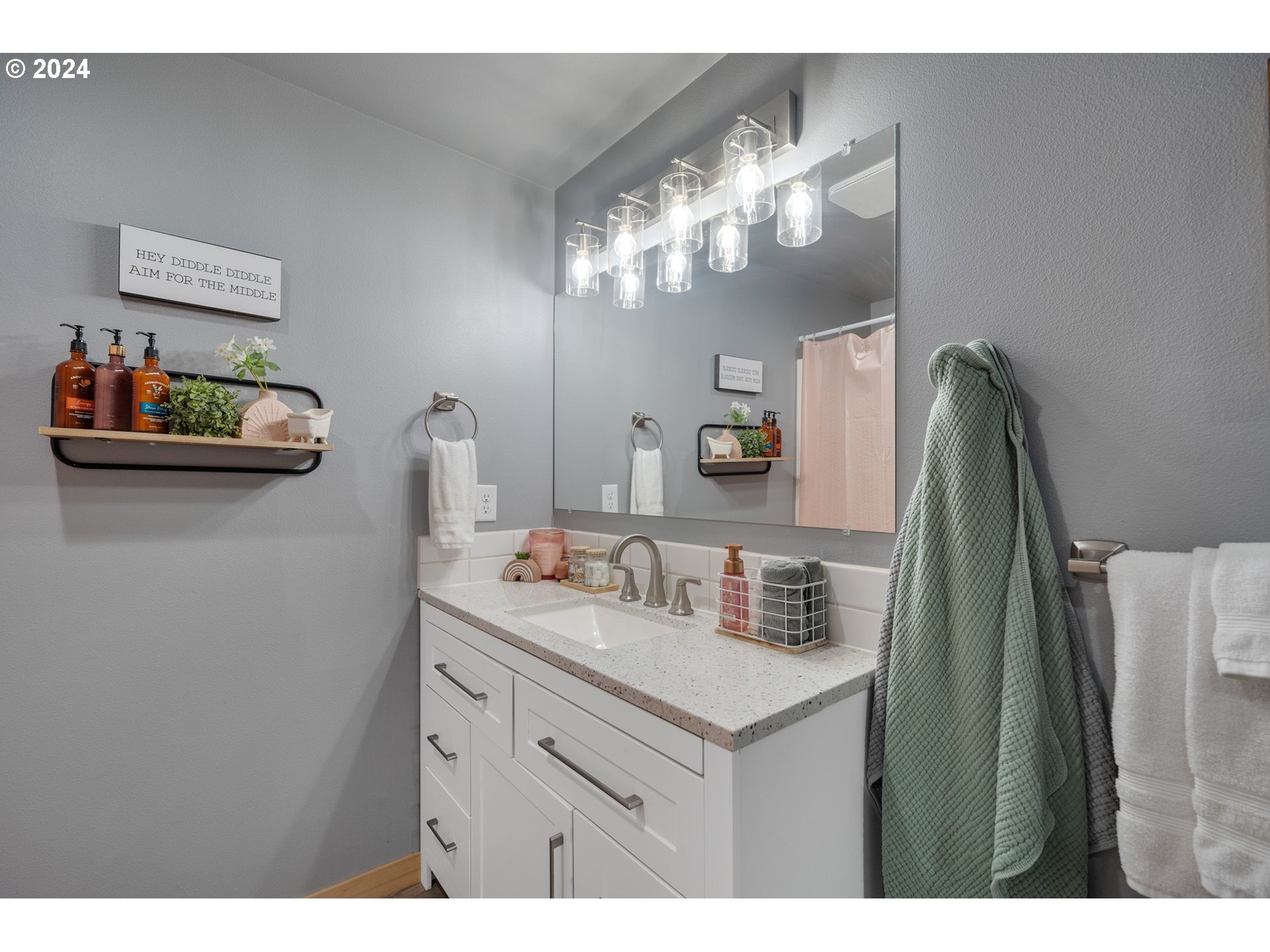 24325 Bunn Creek Road Cloverdale, OR 97112 - Photo 11 of 31 Gallery Image 11