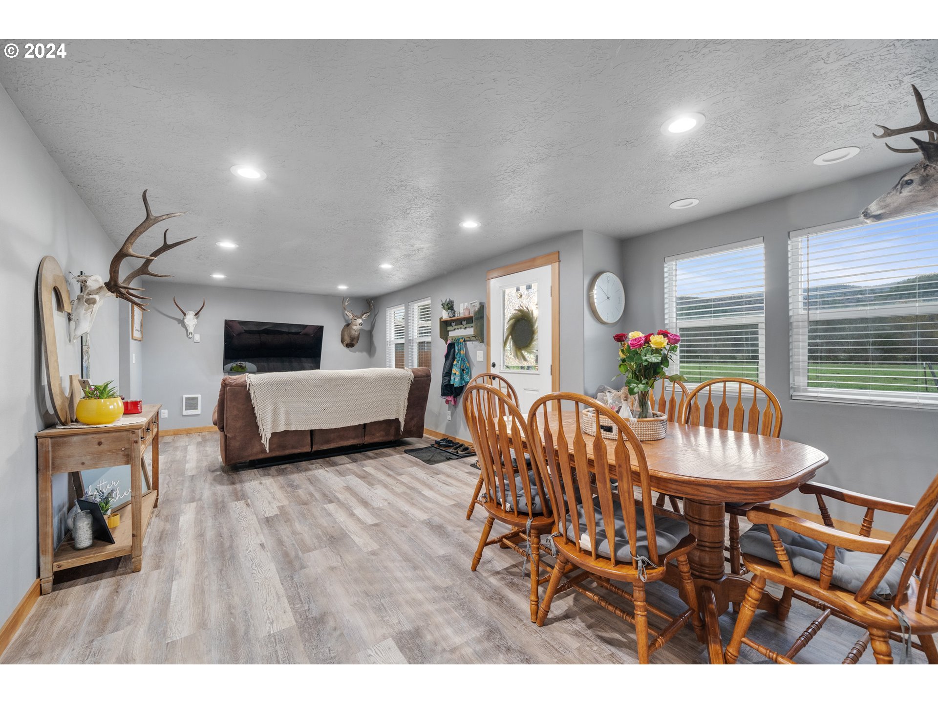 24325 Bunn Creek Road Cloverdale, OR 97112 - Photo 4 of 31 Gallery Image 4
