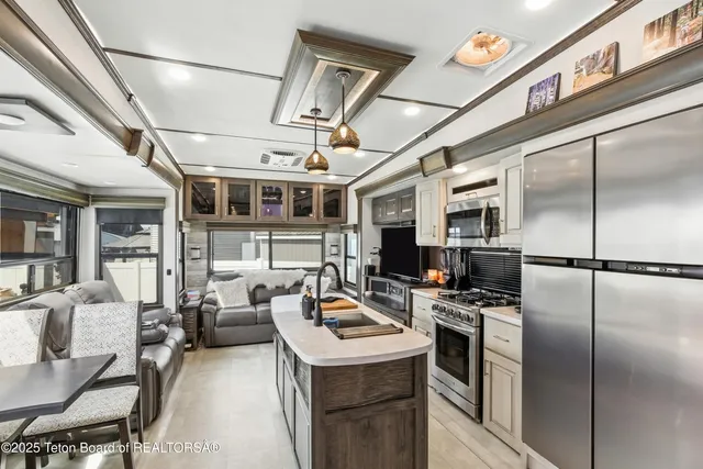 $233,000 | 925 Whiffle Tree Drive, Star Valley Ranch, WY 83127