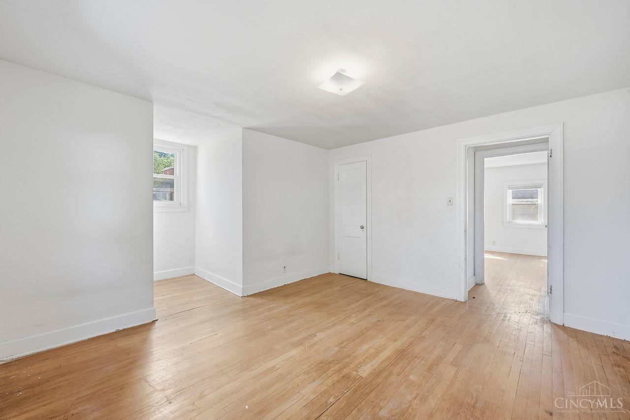 10895 Reading Road Cincinnati, OH 45241 - Photo 24 of 42 Gallery Image 24