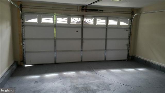 5122 West Penfield Road Columbia, MD 21045 - Photo 27 of 27 Garage