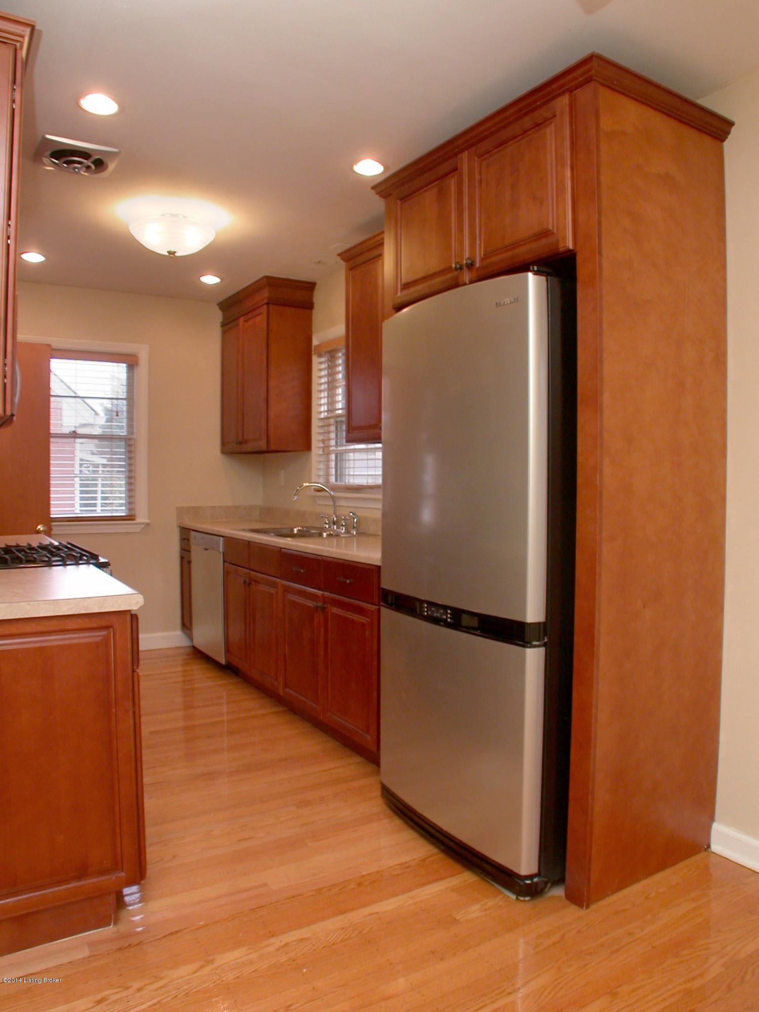 1615 Nightingale Road Louisville, KY 40213 - Photo 6 of 34 1615_N_16