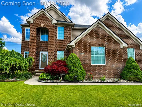 $519,900 | 46127 Ashton Woods Court, Canton, MI 48187
