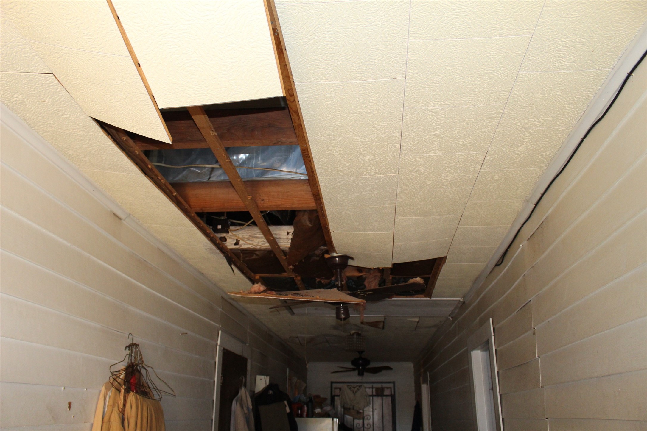 312 North Howard Street Grapeland, TX 75844 - Photo 11 of 29 a view of entryway