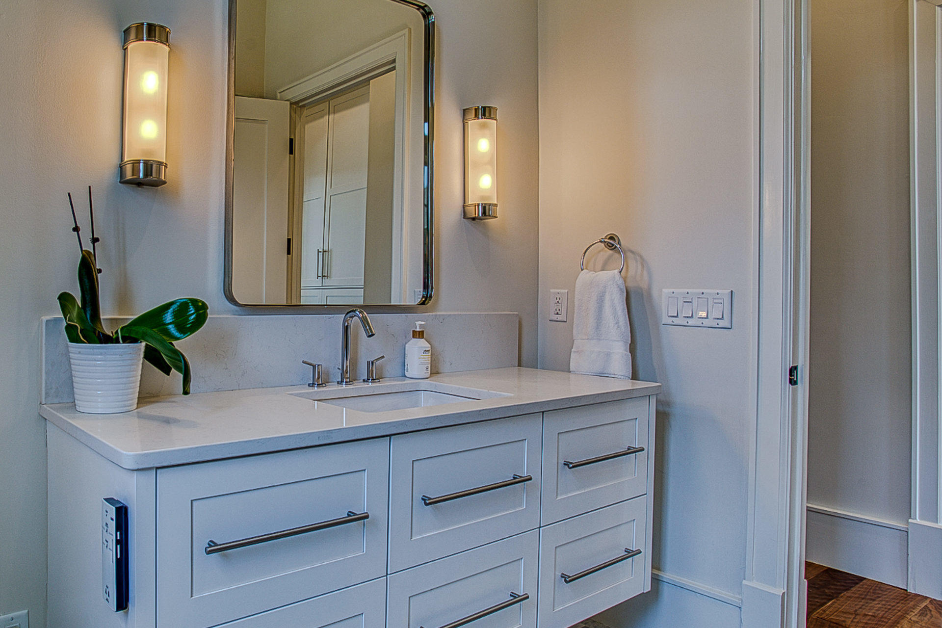 1023 Driftwood Point Road Santa Rosa Beach, FL 32459 - Photo 29 of 38 a bathroom with a sink and a mirror