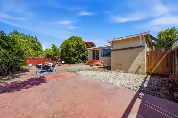 $895,888 | 22389 Moyers Street, Castro Valley, CA 94546