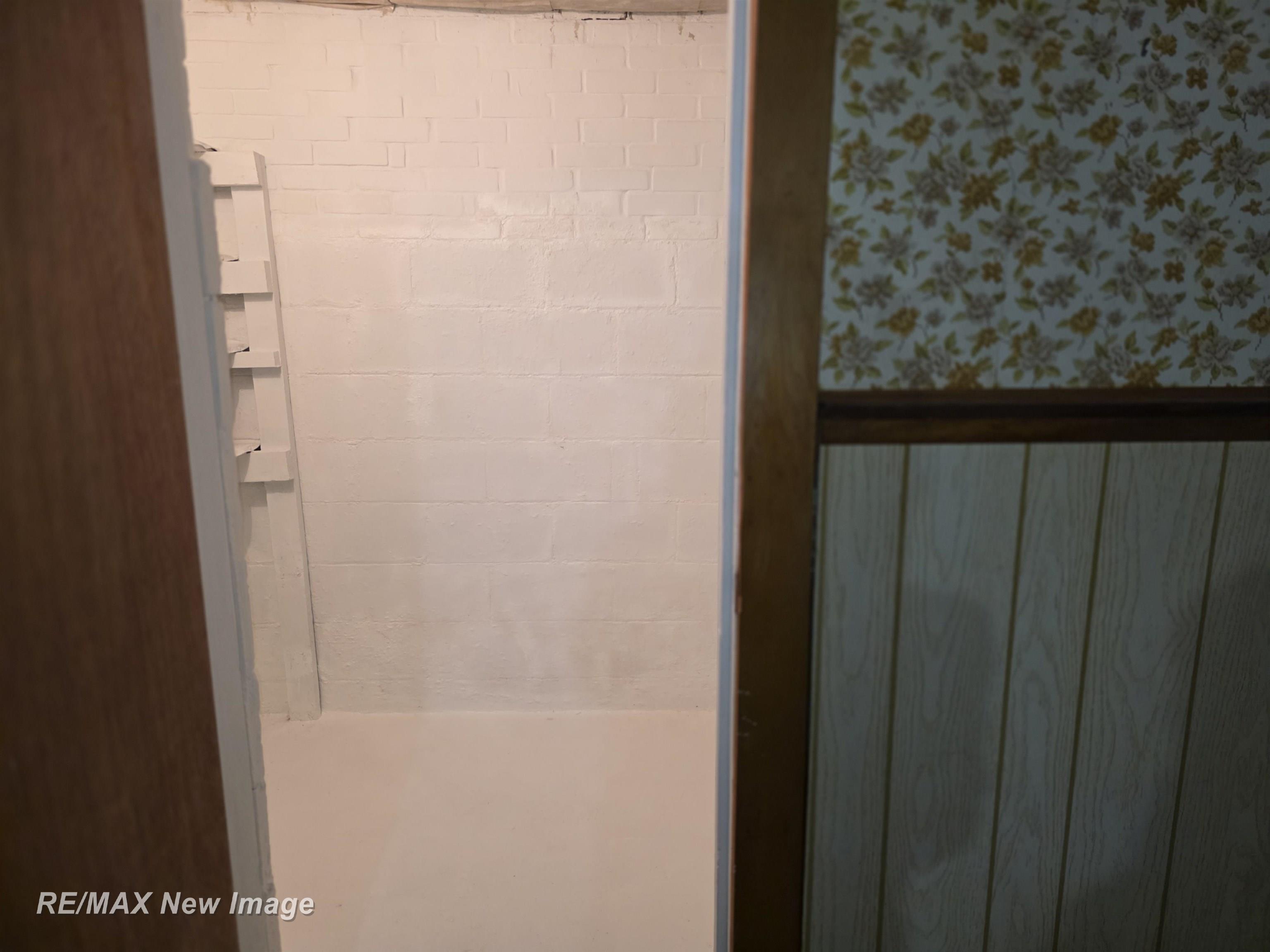 2906 Brandon Street Flint, MI 48503 - Photo 26 of 42