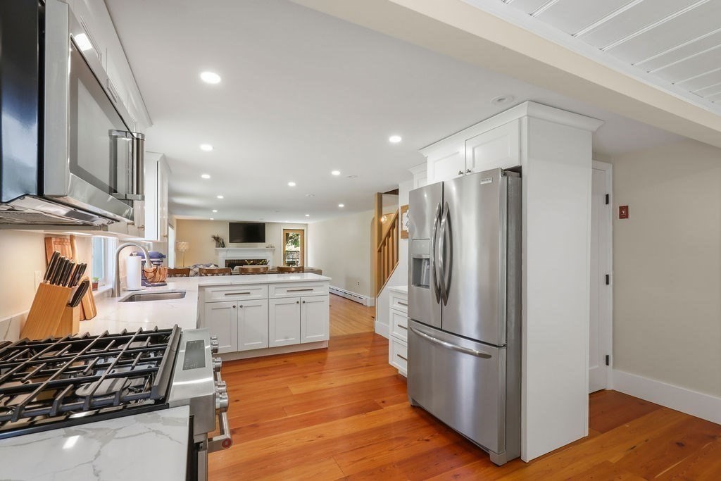 13 Center Hill Road Kingston, MA 02364 - Photo 8 of 38