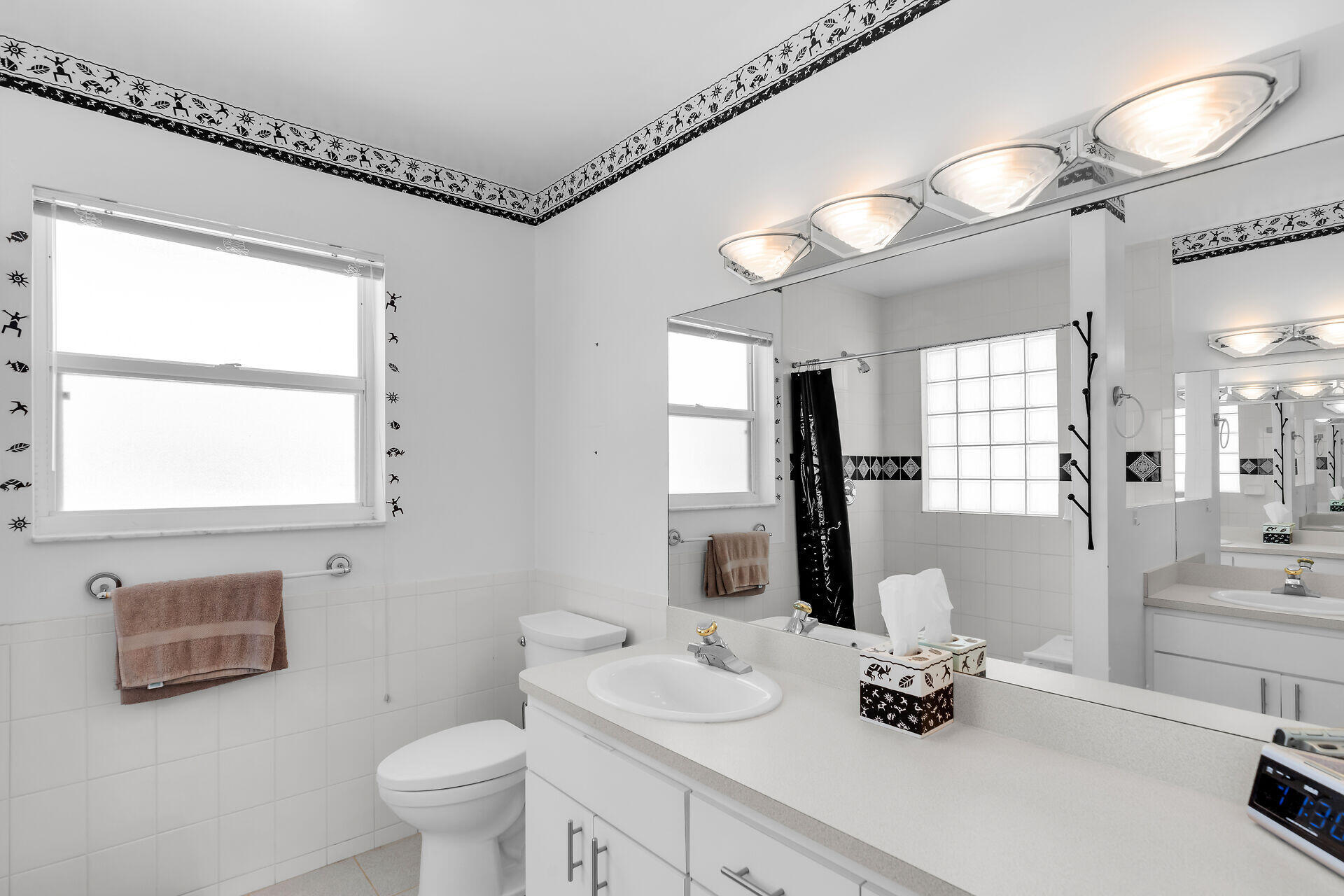 91 Ave G Marathon, FL 33050 - Photo 13 of 53 Master Bath 2