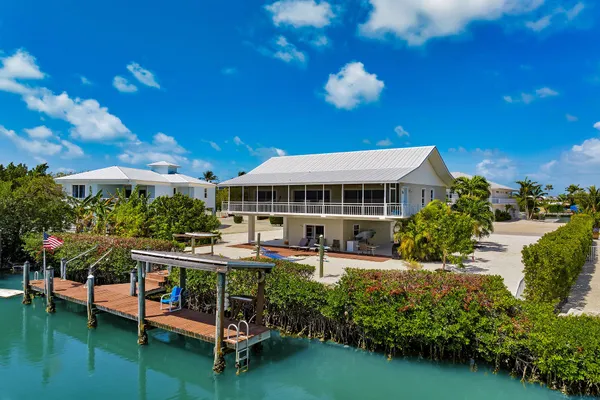 $1,500,100 | 91 Ave G, Marathon, FL 33050