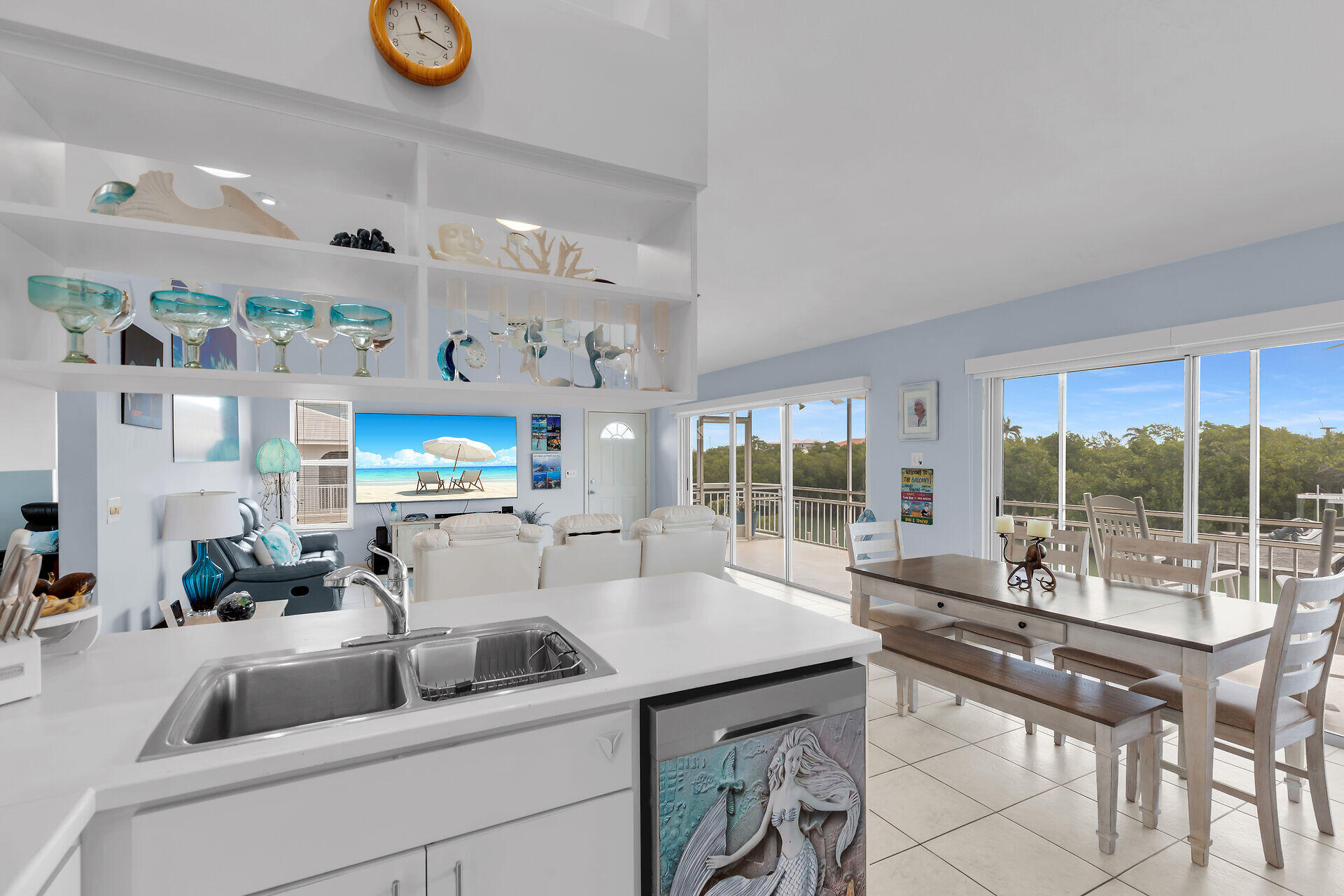 91 Ave G Marathon, FL 33050 - Photo 33 of 53 Kitchen and Dining 2