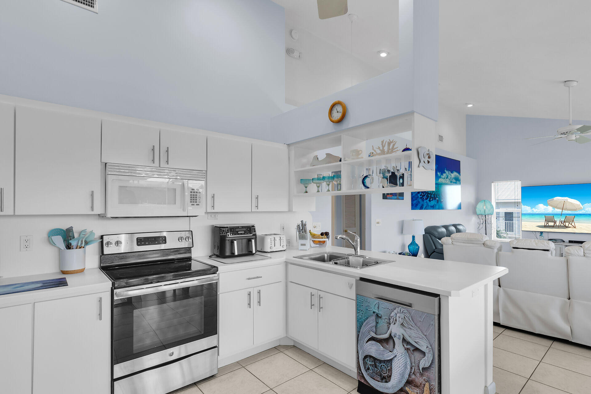 91 Ave G Marathon, FL 33050 - Photo 35 of 53 Kitchen
