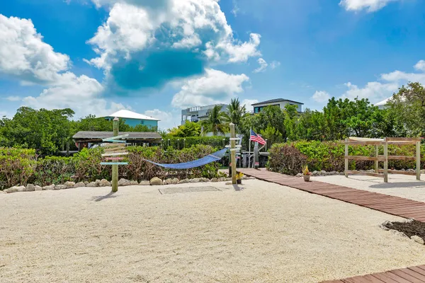 $1,500,100 | 91 Ave G, Marathon, FL 33050