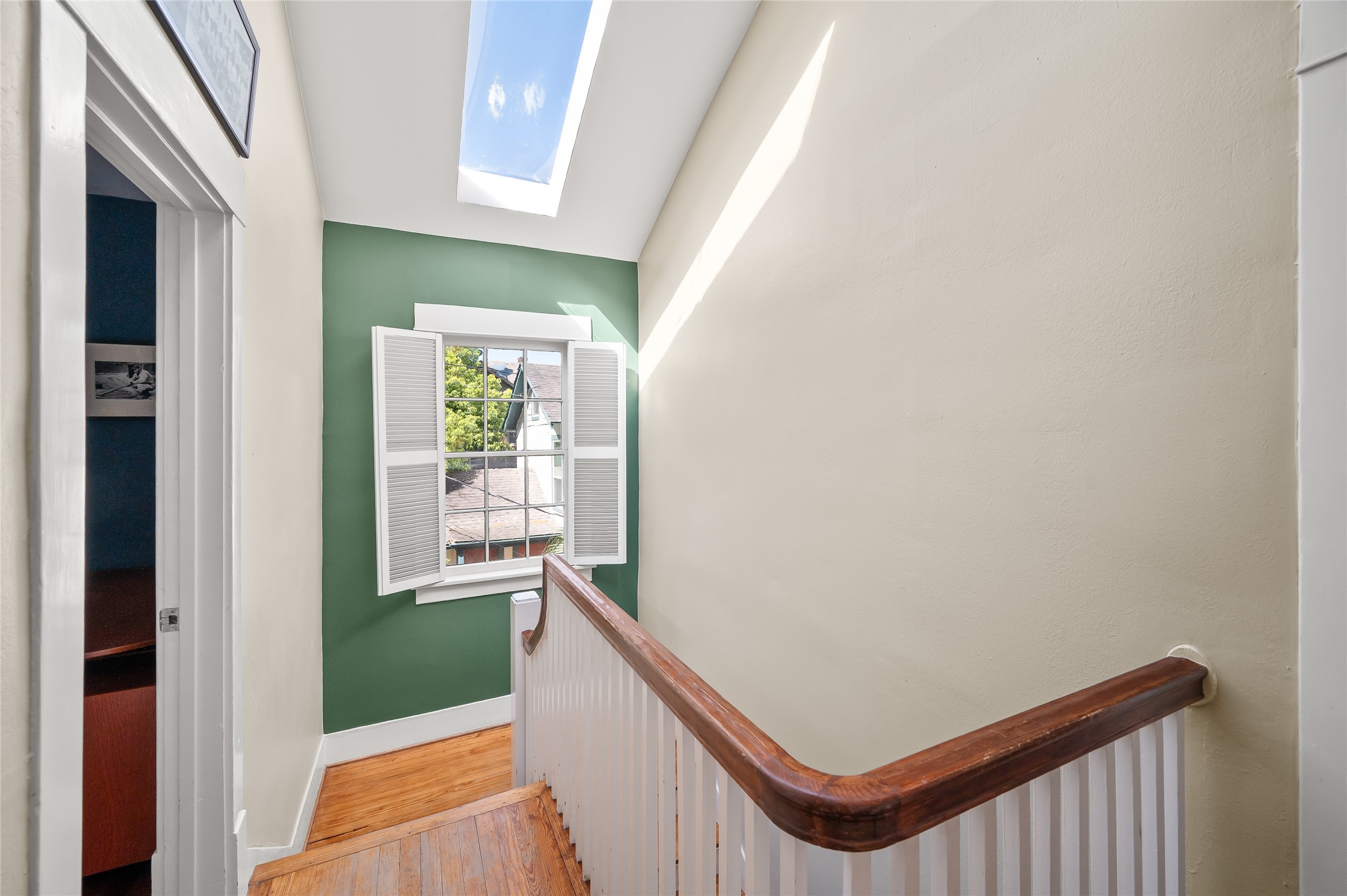 1534 Harold Street Houston, TX 77006 - Photo 3 of 41 a view of hallway with stairs