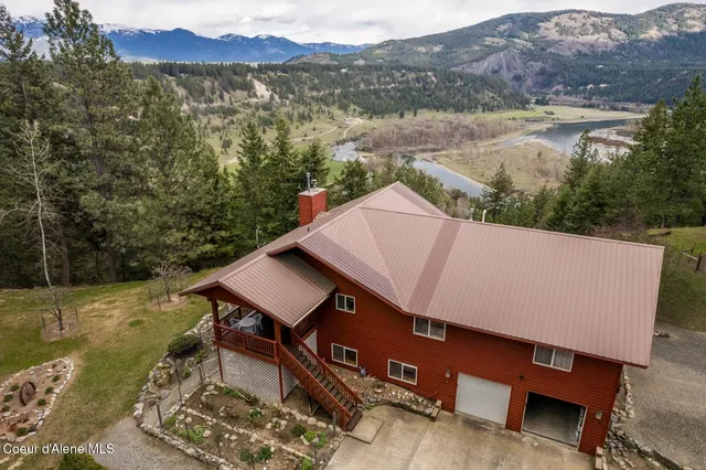 $798,000 | 935 French Point Drive, Bonners Ferry, ID 83805