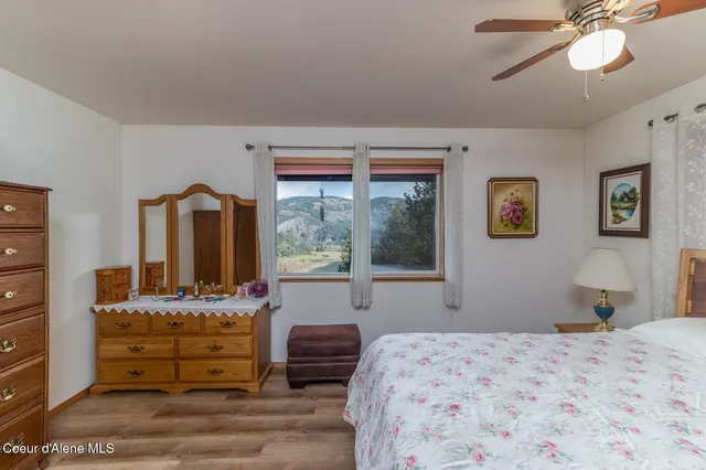 $798,000 | 935 French Point Drive, Bonners Ferry, ID 83805