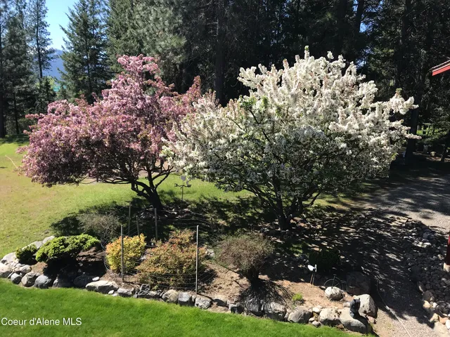 $798,000 | 935 French Point Drive, Bonners Ferry, ID 83805