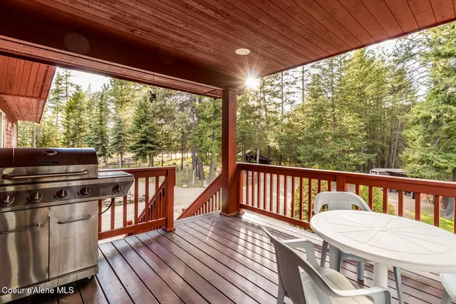 $798,000 | 935 French Point Drive, Bonners Ferry, ID 83805