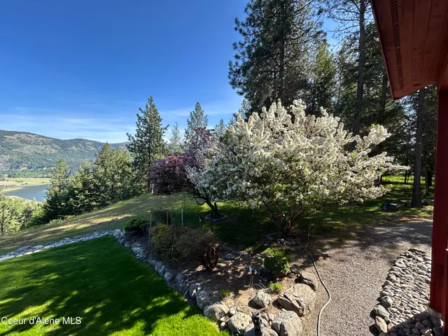 $798,000 | 935 French Point Drive, Bonners Ferry, ID 83805