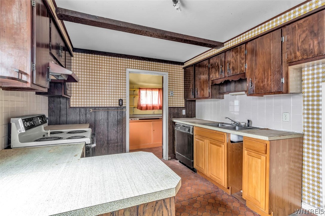 330 Wehrle Drive Amherst, NY 14226 - Photo 6 of 22