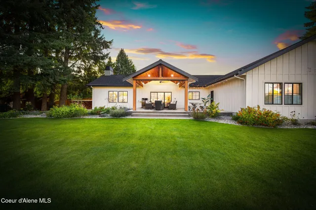 $2,249,000 | 6520 North Colfax Street, Dalton Gardens, ID 83815