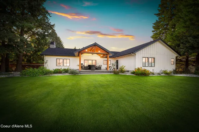 $2,249,000 | 6520 North Colfax Street, Dalton Gardens, ID 83815