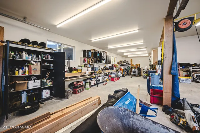 $2,249,000 | 6520 North Colfax Street, Dalton Gardens, ID 83815