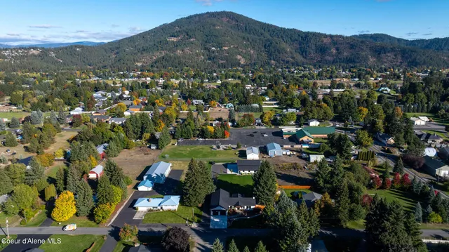 $2,249,000 | 6520 North Colfax Street, Dalton Gardens, ID 83815