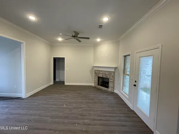 $329,999 | 102 Jasmine Cove Drive, Brandon, MS 39042