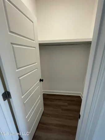 $329,999 | 102 Jasmine Cove Drive, Brandon, MS 39042