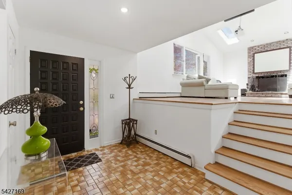 $699,000 | 41 Crescent Drive South, Andover, NJ 07821