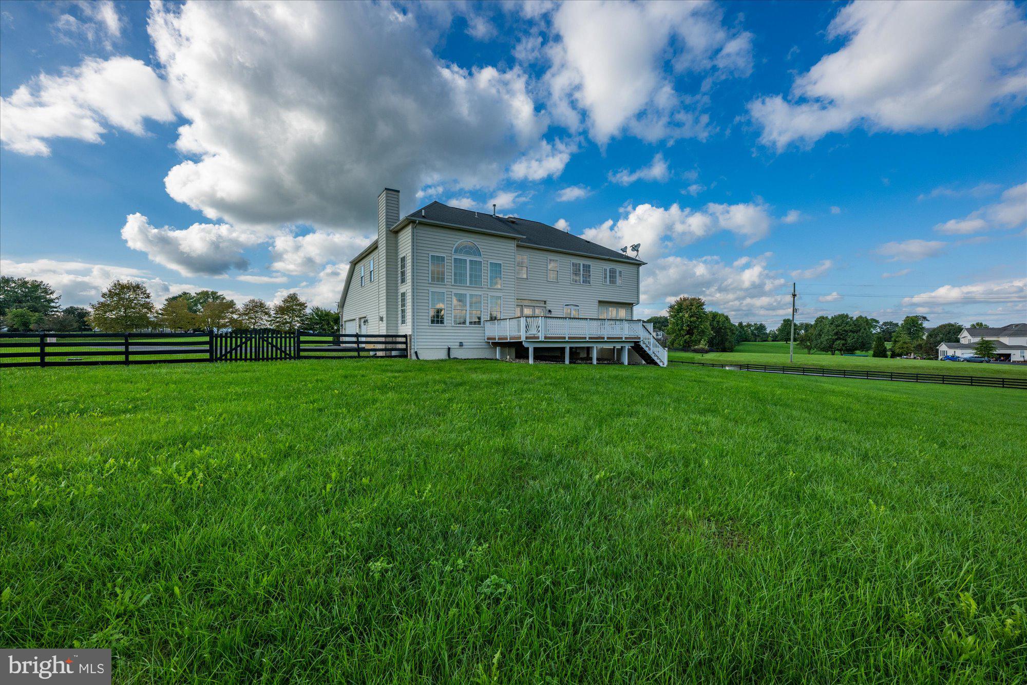 37957 Piggott Bottom Road Purcellville, VA 20132 - Photo 43 of 85 Huge, Flat, Fenced Backyard