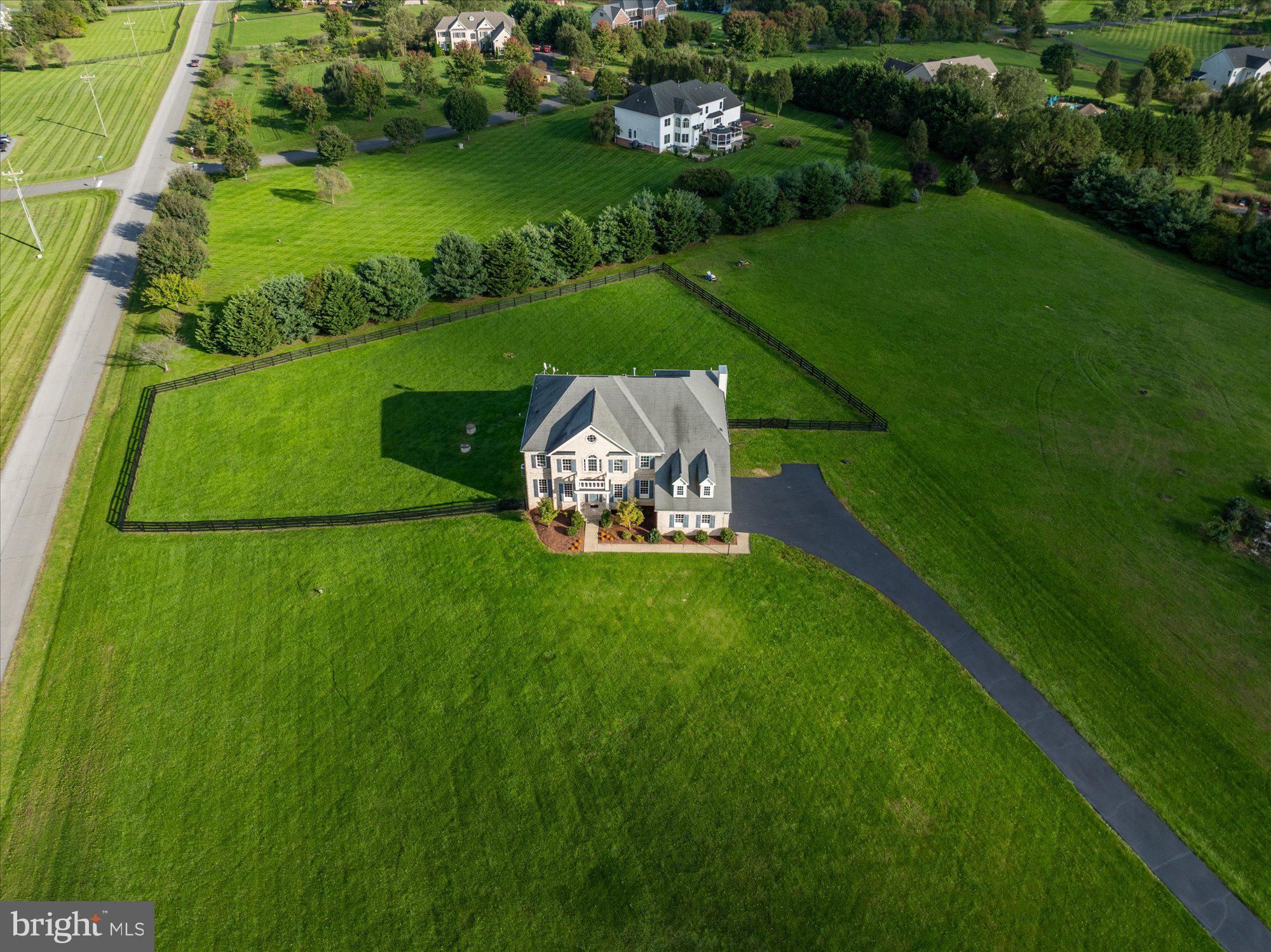 37957 Piggott Bottom Road Purcellville, VA 20132 - Photo 49 of 85 Gorgeous Property
