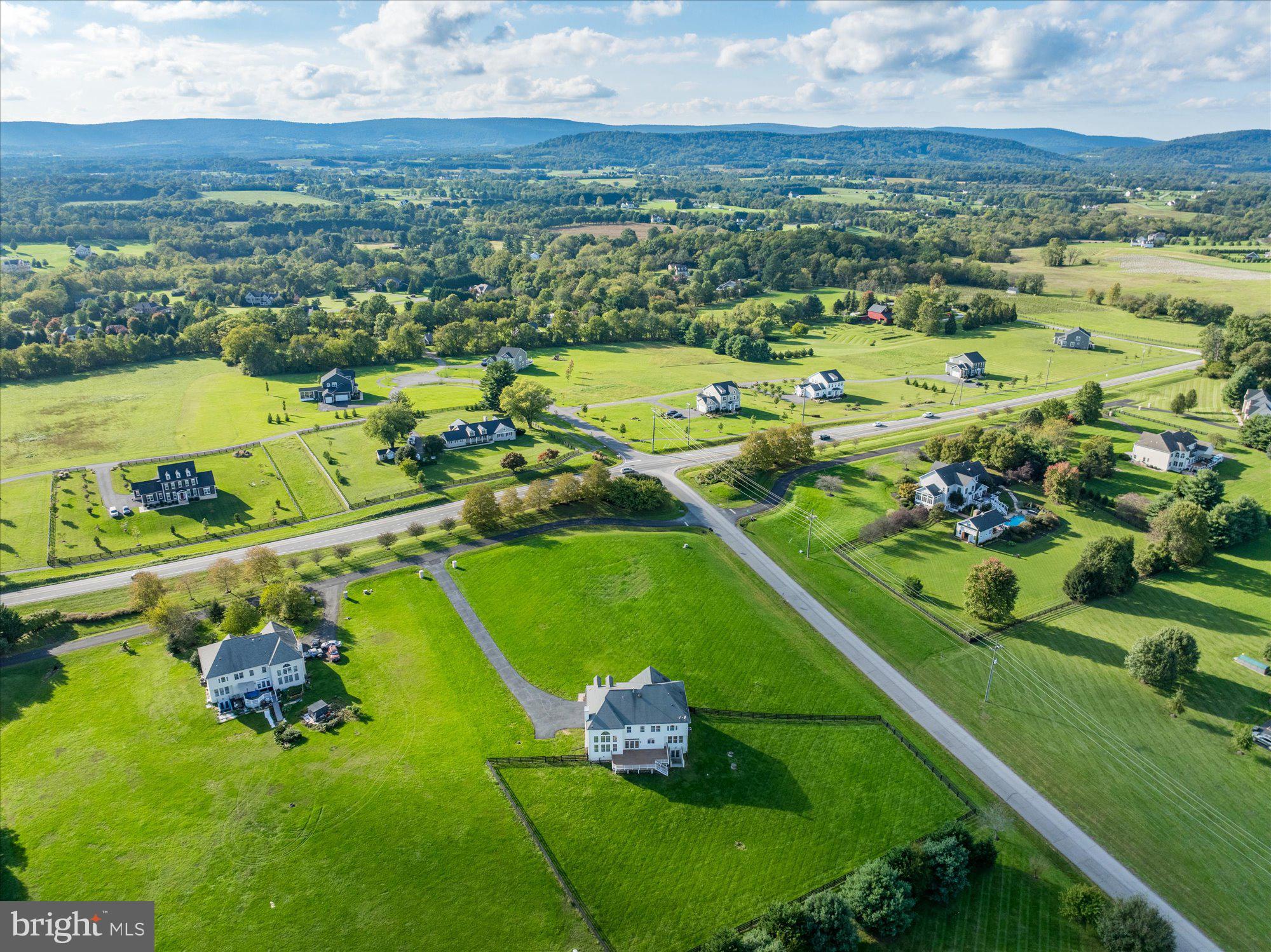 37957 Piggott Bottom Road Purcellville, VA 20132 - Photo 52 of 85 Gorgeous Property