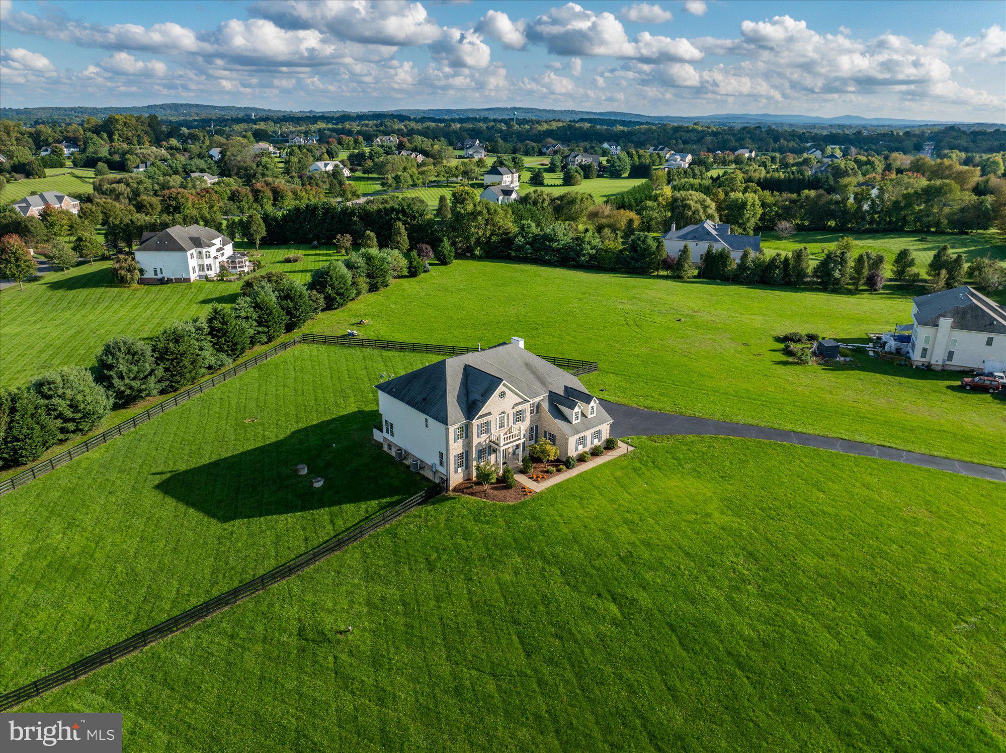 37957 Piggott Bottom Road Purcellville, VA 20132 - Photo 55 of 85 Gorgeous Property