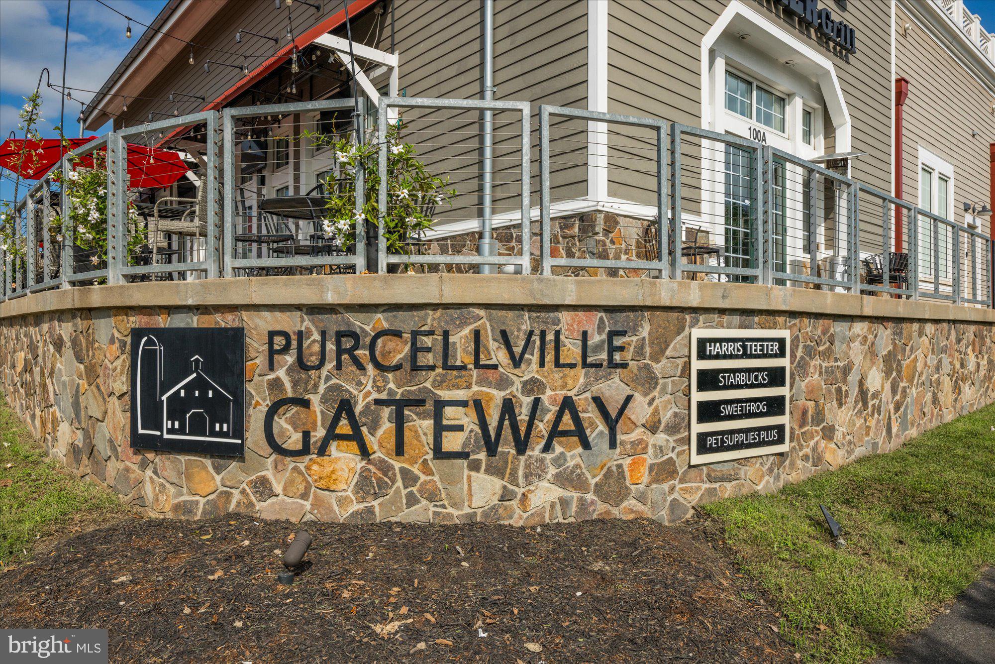 37957 Piggott Bottom Road Purcellville, VA 20132 - Photo 76 of 85 Your Home Town, Just Minutes Away