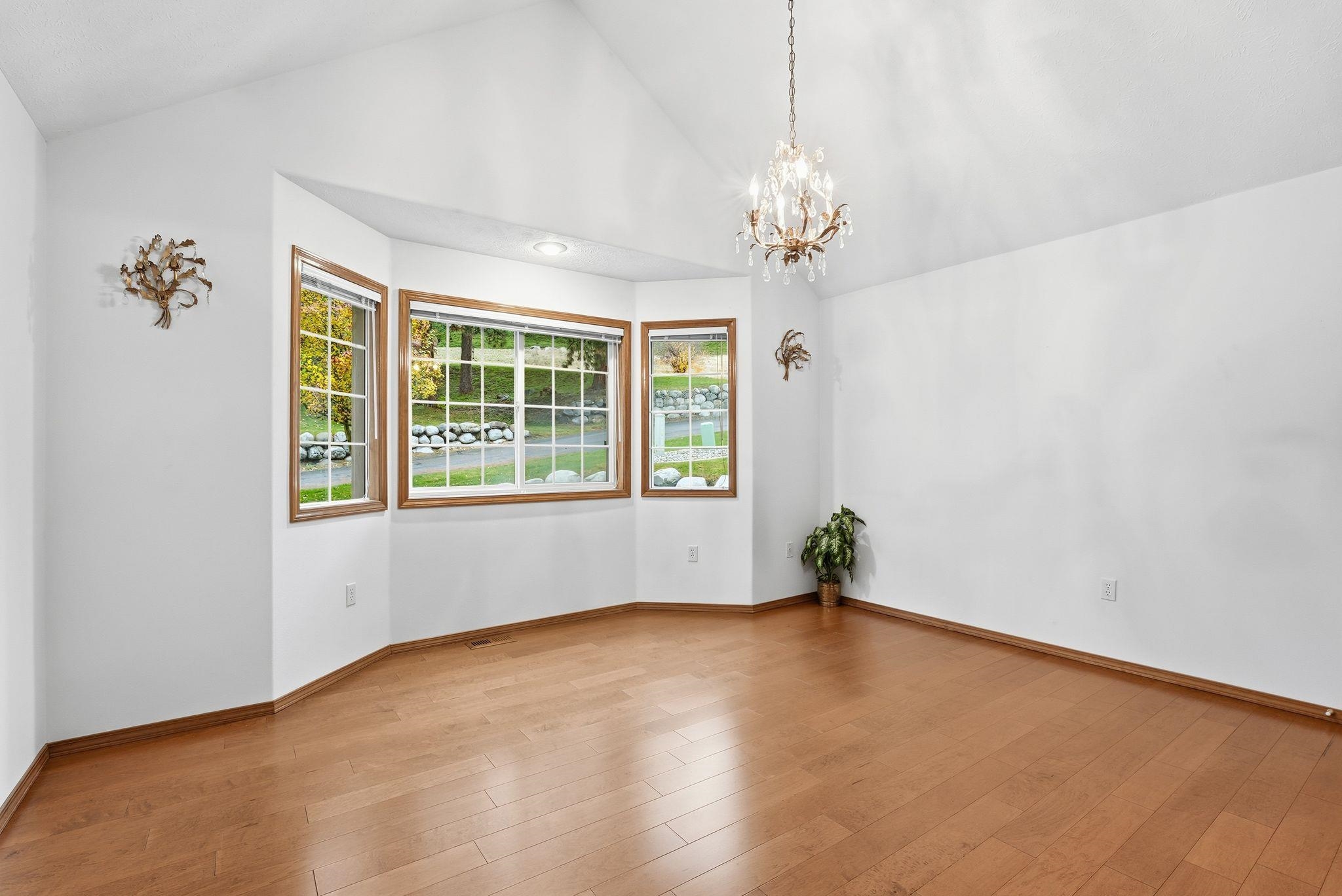 5202 North Hutton View Lane Spokane, WA 99212 - Photo 10 of 48