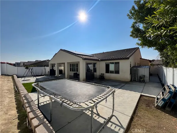 $549,999 | 14206 Everton Avenue, Bakersfield, CA 93311