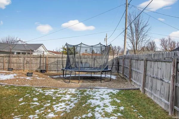 $189,900 | 411 Countryside Drive, Ossian, IN 46777