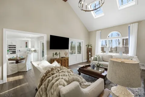 $1,449,000 | 31 Warren Cutting Road, Chester, NJ 07930