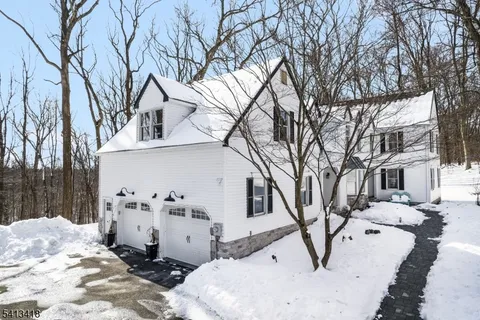 $1,449,000 | 31 Warren Cutting Road, Chester, NJ 07930