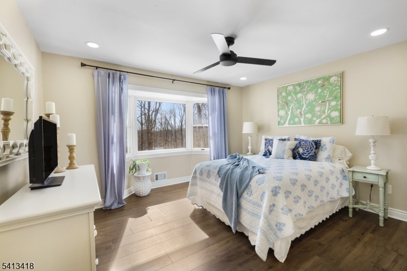 31 Warren Cutting Road Chester, NJ 07930 - Photo 6 of 37