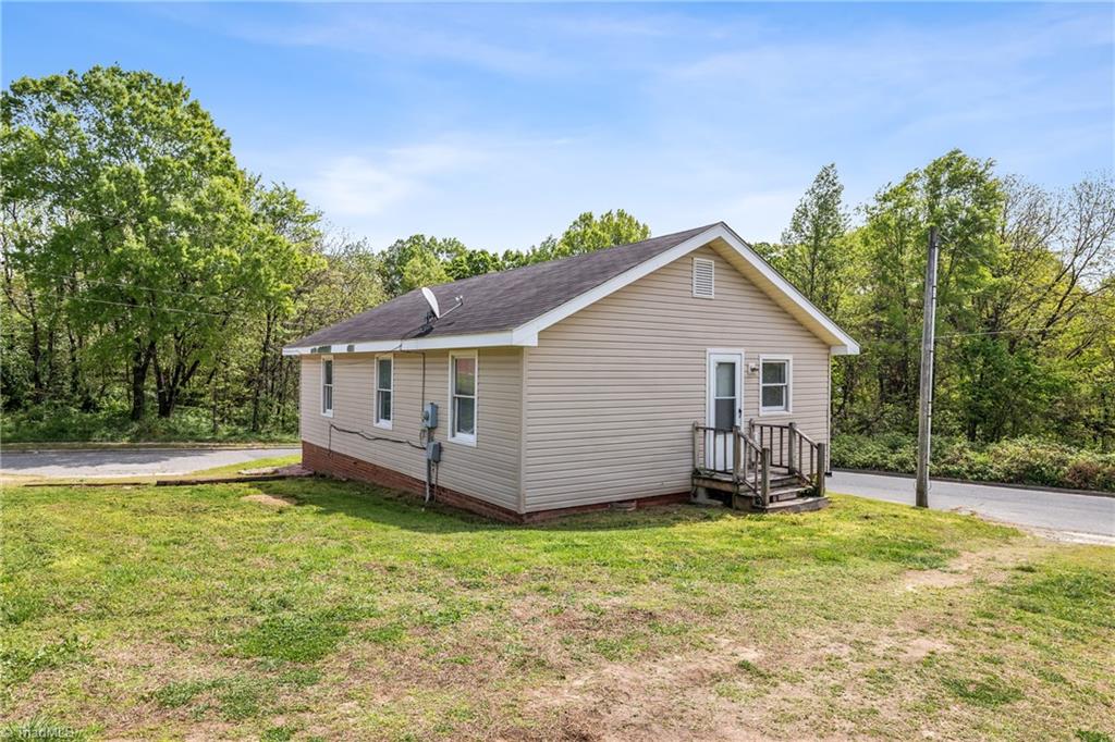 112 South Raleigh Street Greensboro, NC 27401 - Photo 3 of 23